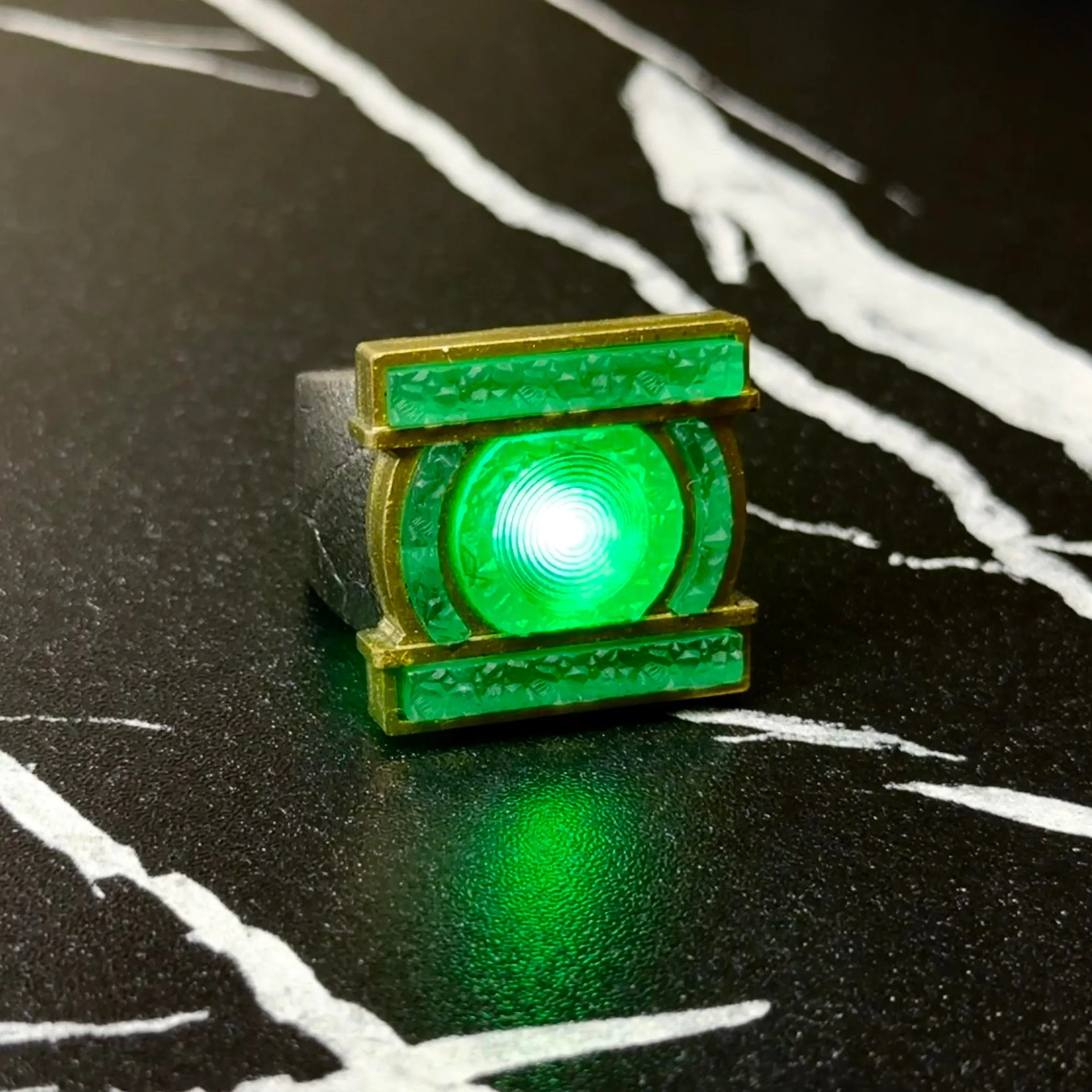【In Stock】Lanterns GREEN-LANTE - Cosplay Fire Prop ulasan dan harga